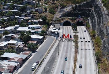 Terreno Comercial en  San Eduardo, Guayaquil, Ecuador