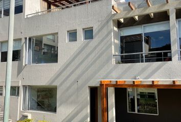 Casa en  Qgpv+rxv, Quito 170902, Ecuador
