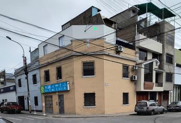 Casa en  Chacra Colorada, Lima