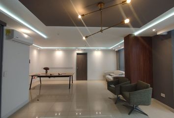 Oficina en Av. Juan B Gutierrez #17-85, Pereira, Risaralda, Colombia
