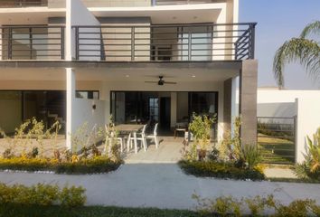 Casa en condominio en  Santa Fe, Cuernavaca, Morelos, México