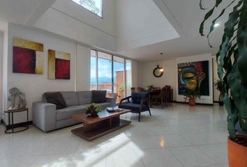 Apartment for rent in Poblado, Medellín