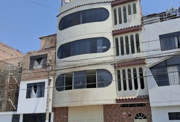 Oficina en  Piscobamba, Lima, Perú