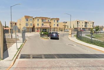 Casa en fraccionamiento en  Fraccionamiento Real Verona, 55767 Ojo De Agua, Méx., México
