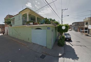 Casa en  Bara Flores Magón, Calle De La Parra, Guanajuato, Irapuato, Guanajuato, México