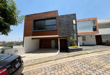 Casa en fraccionamiento en  Parque Cuernavaca, Boulevard Cuernavaca, Lomas De Angelópolis, Puebla De Zaragoza, Puebla, México