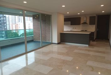 Apartment for rent in Poblado, Medellín