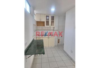 Departamento en  Los Proceres, Surco, Perú