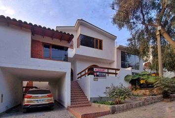 Casa en  Urb Los Girasoles De Huampani, Lurigancho-chosica, Perú