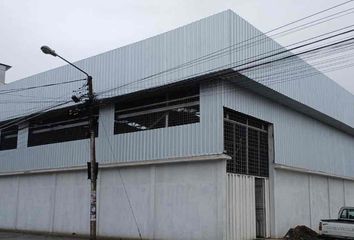 Bodega-Galpon en  Avenida Ferroviaria, Machala, Ecuador