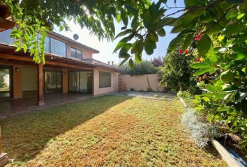 Casa en  Huechuraba, Provincia De Santiago