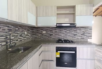 Apartamento en  El Poblado, Medellín, Antioquia, Colombia