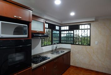 Casa en Vía Armenia, Pereira, Risaralda, Colombia