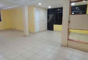 Departamento en  Residencial Las Casuarinas 1era Etapa, Calle, Chiclayo, Perú