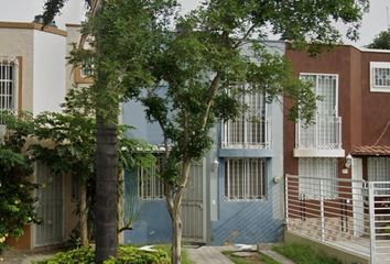 Casa en  Av. Ganaderos De Jalisco 250, Puerta Del Llano, 45200 Puerta Del Llano, Jal., México