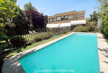 Casa en  Lo Barnechea, Provincia De Santiago