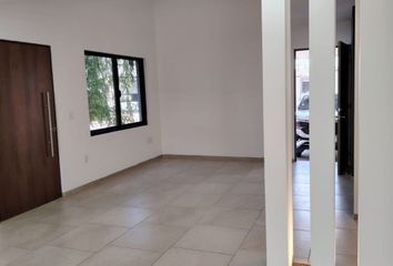 Casa en  Fraccionamiento Residencial Lombardia, Irapuato, Guanajuato, México