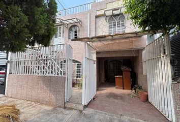Casa en  Jardines De La Cruz, Guadalajara, Jalisco, México