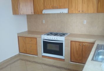 Casa en fraccionamiento en  Álvaro Obregón, Bosques De San Juan, Fovissste La Guitarilla, San Juan Del Río, Querétaro, México