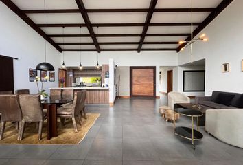 Casa en Las Palmas, Envigado, Antioquia, Colombia