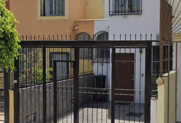 Casa en  Valle De Los Olmos 2831, Jardines Del Valle, Zapopan, Jalisco, México