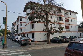 Departamento en  Avenida San Martín 247, Barranco, Perú