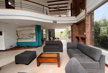 Casa en Envigado, Antioquia, Colombia
