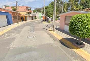 Casa en  Calle Valle De Los Sauces, Izcalli Del Valle, Buenavista, Estado De México, México
