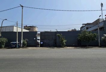 Local industrial en  Mayorazgo, Lima