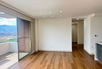 Apartamento en El Poblado, Medellín, Antioquia, Colombia