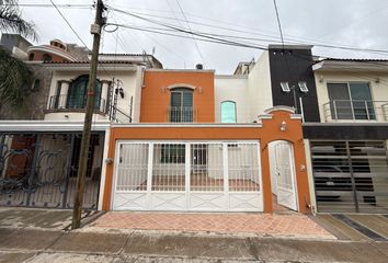 Casa en  Ala 230, El Tapatío, San Pedro Tlaquepaque, Jalisco, México