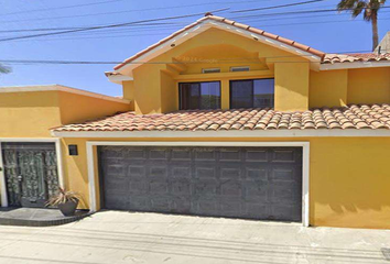 Casa en  C. Roma 3671, Playas, Costa Azul, 22506 Tijuana, B.c., México