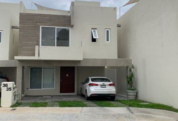 Casa en condominio en  Zibatá, 76269 Zibatá, Querétaro, México