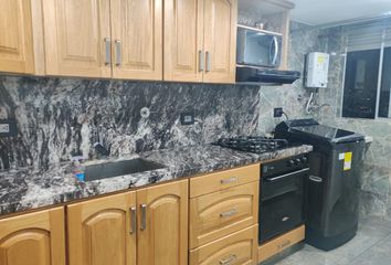 Apartamento en Rodeo Alto, Calle 9b Sur, La Hondonada, Medellín, Antioquia, Colombia