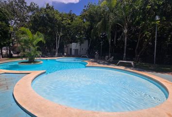 Casa en condominio en  Avenida Guayaba 2, Los Olivos, Playa Del Carmen, Quintana Roo, México