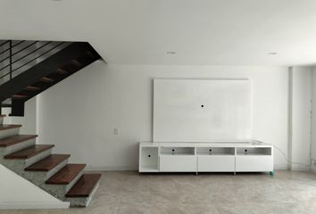 Casa en El Poblado, Medellín, Antioquia, Colombia