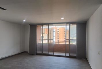 Apartamento en El Poblado, Medellín, Antioquia, Colombia