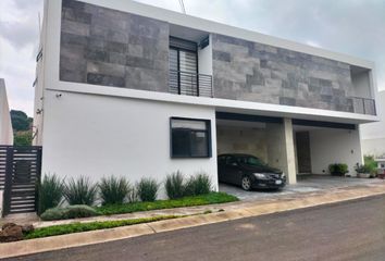 Casa en fraccionamiento en  Paseo De La Meditacion, Lomas Del Pedregal, 36670 Villas De Irapuato, Guanajuato, México