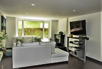 Casa en Alto De Las Palmas, Avenida Las Palmas, Envigado, Antioquia, Colombia