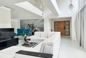 Apartamento en Asomadera Ii, Medellín, Antioquia, Colombia