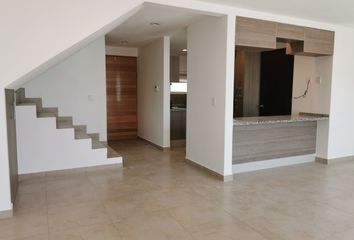 Casa en condominio en  Acueducto 1300, Residencial La Vista, Fraccionamiento La Vista, Santiago De Querétaro, Querétaro, México