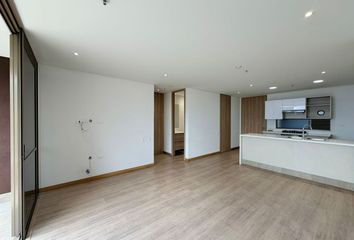 Apartamento en Los Naranjos, El Poblado, Medellín, Antioquia, Colombia