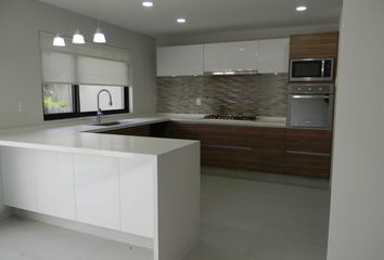 Casa en condominio en  Calle Ciprés, San Mateo Atenco, Estado De México, México