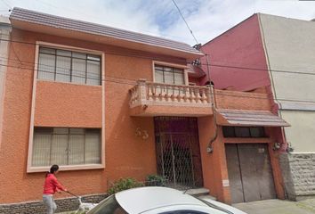 Casa en  Av. Uno 53, San Pedro De Los Pinos, 03800 Ciudad De México, Cdmx, México