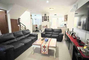 Casa en fraccionamiento en  Boulevard Cordillera Central, Leon, Guanajuato, México