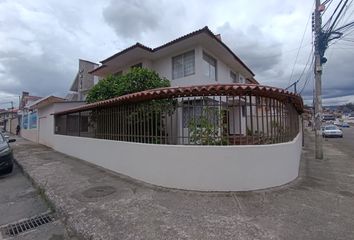 Casa en  Cañaribamba, Cuenca