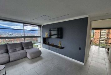 Apartamento en El Poblado, Medellín, Antioquia, Colombia