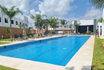 Casa en  Avenida Huayacán, Cumbres, Cancún, Benito Juárez, Quintana Roo, 77560, Mex