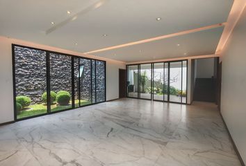 Casa en fraccionamiento en  La Vista Country Club, Vía Atlixcáyotl, Sta María Tonanzintla, San Andrés Cholula, Puebla, México