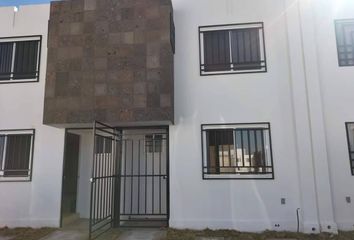 Casa en fraccionamiento en  Viñedos, León, Gto., México